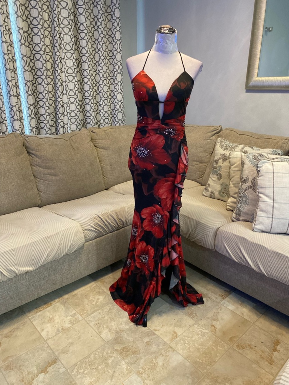 New Windsor Women Small floral mermaid dress ,red poppy-like with Rhinestones - Picture 6 of 12